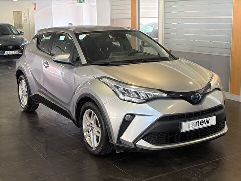 2022 Hybrid Otomatik Toyota C-HR Gümüş Gri Ermat Motorlu Araçlar ve Tarım Ürünleri Sanayi Ticaret A.Ş.