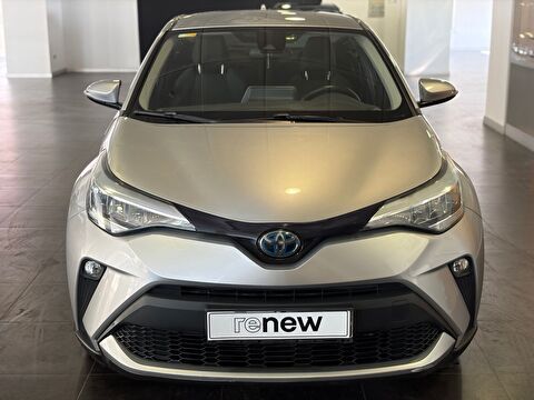 2022 Hybrid Otomatik Toyota C-HR Gümüş Gri Ermat Motorlu Araçlar ve Tarım Ürünleri Sanayi Ticaret A.Ş.