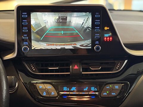 2022 Hybrid Otomatik Toyota C-HR Gümüş Gri Ermat Motorlu Araçlar ve Tarım Ürünleri Sanayi Ticaret A.Ş.