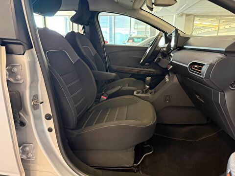 2023 Benzin Otomatik Dacia Sandero Stepway Gri Ermat Motorlu Araçlar ve Tarım Ürünleri Sanayi Ticaret A.Ş.