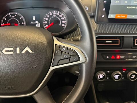 2023 Benzin Otomatik Dacia Sandero Stepway Gri Ermat Motorlu Araçlar ve Tarım Ürünleri Sanayi Ticaret A.Ş.