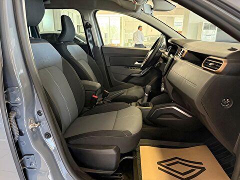 dacia, duster, 1.3 turbo extreme 4x2 edc, otomatik, benzin 2.el otomobil | renew 26