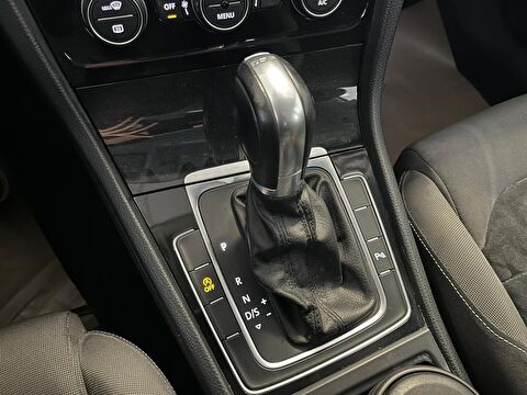 2015 Dizel Otomatik Volkswagen Golf Beyaz Ermat Motorlu Araçlar ve Tarım Ürünleri Sanayi Ticaret A.Ş.