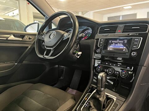 2015 Dizel Otomatik Volkswagen Golf Beyaz Ermat Motorlu Araçlar ve Tarım Ürünleri Sanayi Ticaret A.Ş.