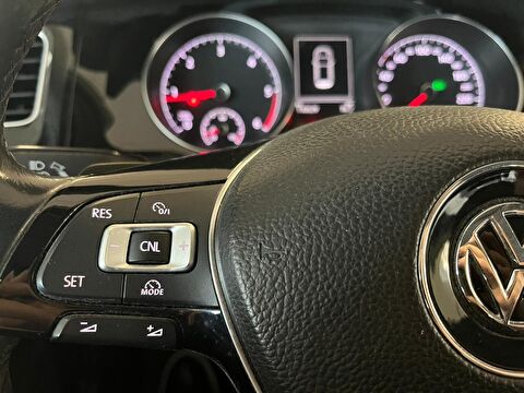 2015 Dizel Otomatik Volkswagen Golf Beyaz Ermat Motorlu Araçlar ve Tarım Ürünleri Sanayi Ticaret A.Ş.
