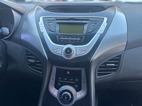 2011 Benzin + LPG Manuel Hyundai Elantra Beyaz Ermat Motorlu Araçlar ve Tarım Ürünleri Sanayi Ticaret A.Ş.