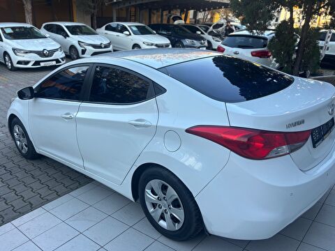 2011 Benzin + LPG Manuel Hyundai Elantra Beyaz Ermat Motorlu Araçlar ve Tarım Ürünleri Sanayi Ticaret A.Ş.