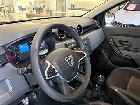 2021 Benzin Manuel Dacia Duster Gri Ermat Motorlu Araçlar ve Tarım Ürünleri Sanayi Ticaret A.Ş.