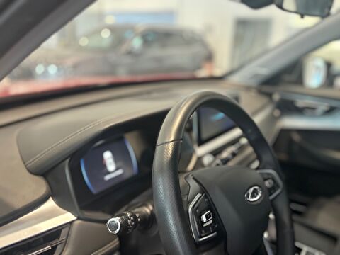 2023 Benzin Otomatik Chery Tiggo 7 Pro Kırmızı Ermat Motorlu Araçlar ve Tarım Ürünleri Sanayi Ticaret A.Ş.