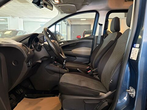 ford, tourneo courier, 1.5 tdcı titanium plus, manuel, dizel 2.el otomobil | renew 17