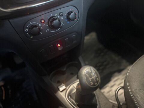 2020 Benzin + LPG Manuel Renault Symbol Beyaz Ermat Motorlu Araçlar ve Tarım Ürünleri Sanayi Ticaret A.Ş.