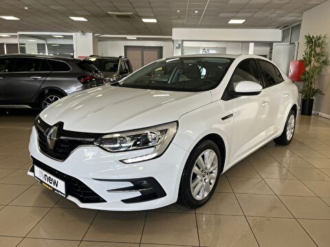 Sedan 1.3 TCe Joy, 2. el otomobil | renew