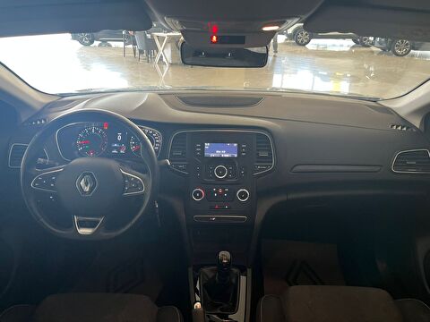 renault, megane, sedan 1.3 tce joy, manuel, benzin 2.el otomobil | renew 18