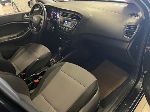 hyundai, i20, hatchback 1.4 mpı jump otomatik, otomatik, benzin 2.el otomobil | renew 21