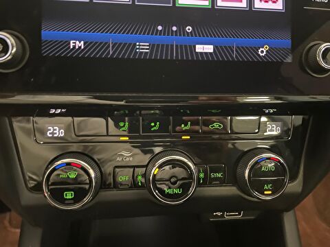 2018 Dizel Otomatik Skoda Octavia Gri Ermat Motorlu Araçlar ve Tarım Ürünleri Sanayi Ticaret A.Ş.