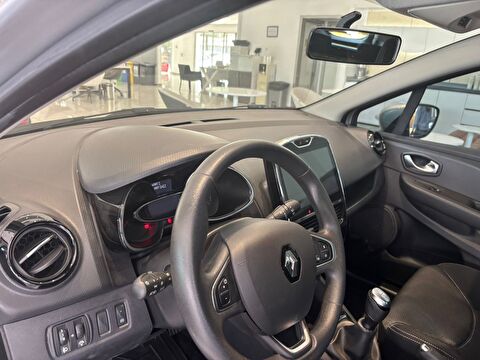 2020 Benzin Manuel Renault Clio Gri Ermat Motorlu Araçlar ve Tarım Ürünleri Sanayi Ticaret A.Ş.