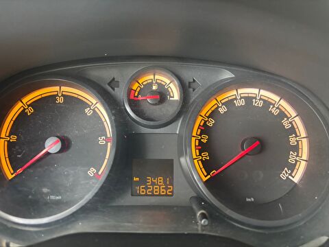 2014 Dizel Manuel Opel Corsa Beyaz Ermat Motorlu Araçlar ve Tarım Ürünleri Sanayi Ticaret A.Ş.