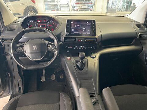 2023 Dizel Manuel Peugeot Rifter Gri Ermat Motorlu Araçlar ve Tarım Ürünleri Sanayi Ticaret A.Ş.