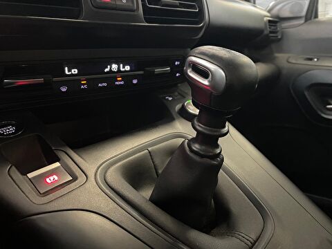 2023 Dizel Manuel Peugeot Rifter Gri Ermat Motorlu Araçlar ve Tarım Ürünleri Sanayi Ticaret A.Ş.