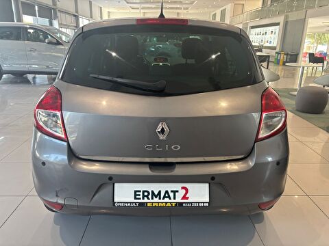 2011 Dizel Otomatik Renault Clio Bej Ermat Motorlu Araçlar ve Tarım Ürünleri Sanayi Ticaret A.Ş.