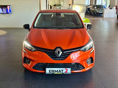 2023 Benzin Manuel Renault Clio Turuncu Ermat Motorlu Araçlar ve Tarım Ürünleri Sanayi Ticaret A.Ş.