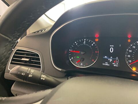 2021 Dizel Otomatik Renault Megane Siyah Ermat Motorlu Araçlar ve Tarım Ürünleri Sanayi Ticaret A.Ş.