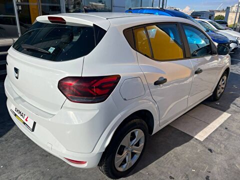 2021 Benzin Otomatik Dacia Sandero Beyaz Ermat 2.El
