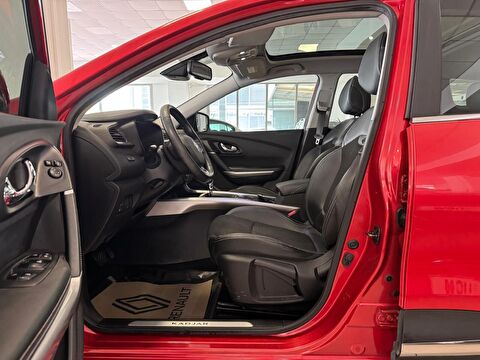 2018 Dizel Otomatik Renault Kadjar Kırmızı Ermat Motorlu Araçlar ve Tarım Ürünleri Sanayi Ticaret A.Ş.