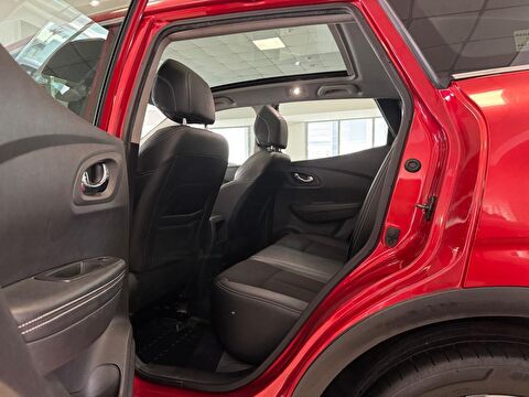 2018 Dizel Otomatik Renault Kadjar Kırmızı Ermat Motorlu Araçlar ve Tarım Ürünleri Sanayi Ticaret A.Ş.
