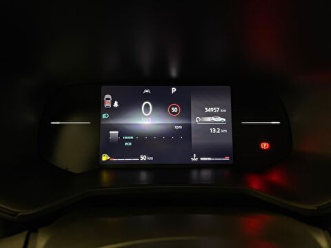 2025 Benzin Otomatik Renault Clio Beyaz Ermat Motorlu Araçlar ve Tarım Ürünleri Sanayi Ticaret A.Ş.