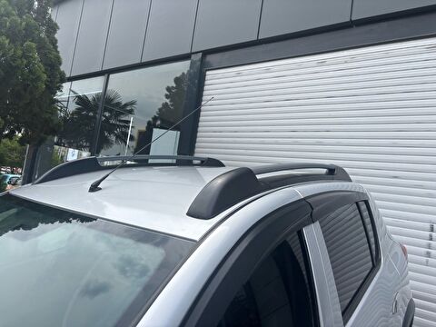 2017 Dizel Otomatik Dacia Sandero Gri Ermat Motorlu Araçlar ve Tarım Ürünleri Sanayi Ticaret A.Ş.