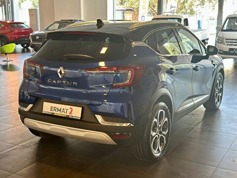 2023 MHEV Otomatik Renault Captur Mavi Ermat Motorlu Araçlar ve Tarım Ürünleri Sanayi Ticaret A.Ş.