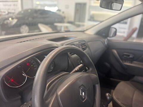 2015 Dizel Manuel Renault Symbol Beyaz Ermat Motorlu Araçlar ve Tarım Ürünleri Sanayi Ticaret A.Ş.