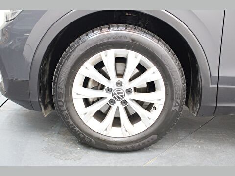 volkswagen, tiguan, suv 1.5 tsı act life dsg, otomatik, benzin 2.el otomobil | renew 13