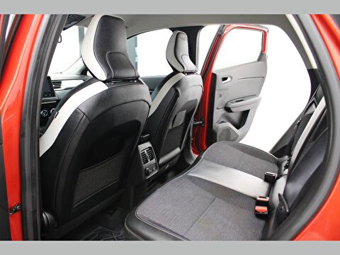 renault, captur, crossover 1.3 tce mhev ıcon edc, otomatik, mhev 2.el otomobil | renew 21