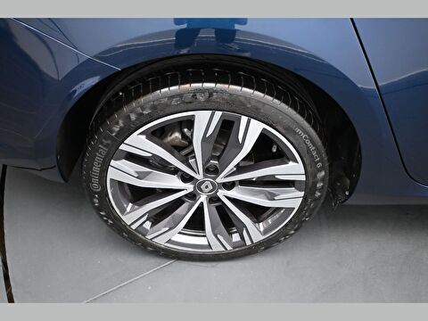 renault, megane, sedan 1.3 tce ıcon edc, otomatik, benzin 2.el otomobil | renew 16