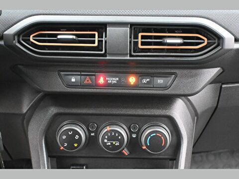 dacia, sandero stepway, 1.0 turbo essential, manuel, benzin 2.el otomobil | renew 30