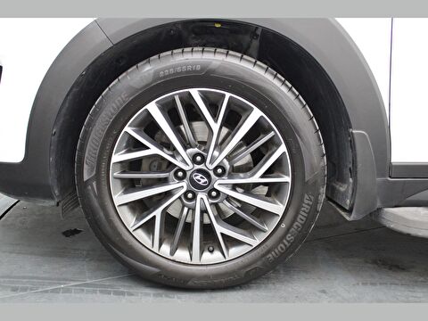 hyundai, tucson, suv 1.6 t-gdı 4x2 power edition dct, otomatik, benzin 2.el otomobil | renew 13