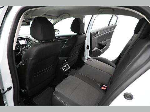 renault, megane, sedan 1.3 tce touch edc, otomatik, benzin 2.el otomobil | renew 30