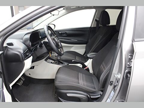 hyundai, bayon, suv 1.4 mpı style otomatik, otomatik, benzin 2.el otomobil | renew 14