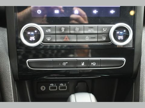 renault, megane, sedan 1.3 tce ıcon edc, otomatik, benzin 2.el otomobil | renew 33