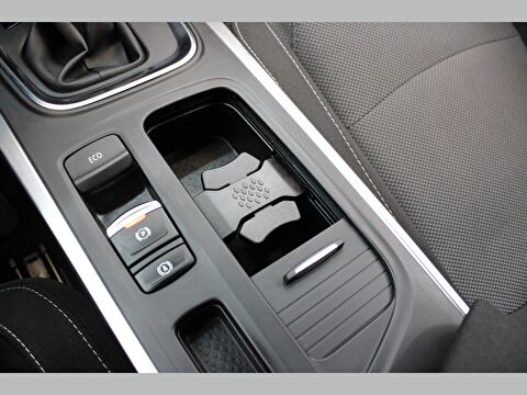 renault, megane, sedan 1.3 tce touch edc, otomatik, benzin 2.el otomobil | renew 29