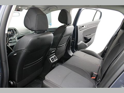 renault, megane, sedan 1.3 tce touch edc, otomatik, benzin 2.el otomobil | renew 22