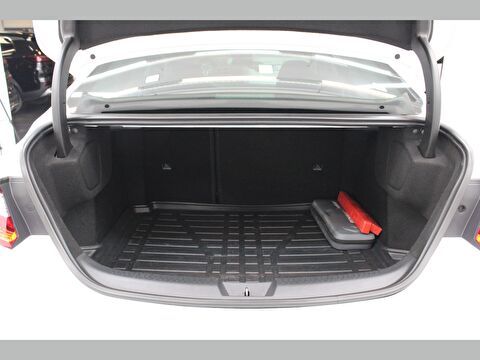 renault, megane, sedan 1.3 tce joy comfort edc, otomatik, benzin 2.el otomobil | renew 32