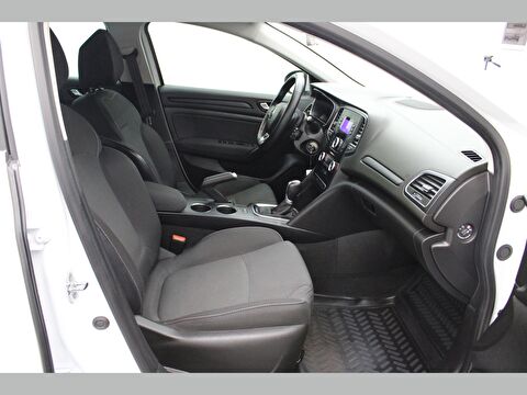 renault, megane, sedan 1.3 tce joy comfort edc, otomatik, benzin 2.el otomobil | renew 18