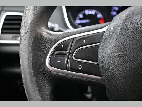 renault, megane, hatchback 1.6 16v joy, manuel, benzin 2.el otomobil | renew 32