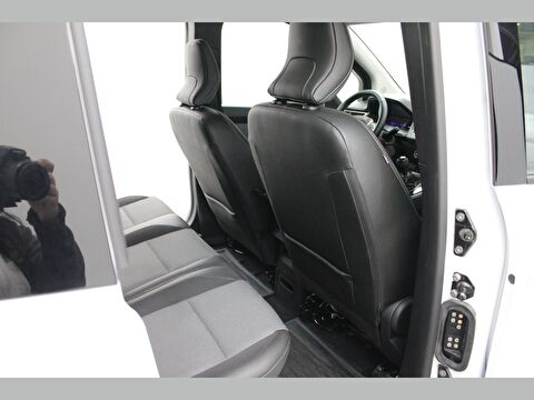 renault, kangoo multix, combi 1.3 tce techno, manuel, benzin 2.el otomobil | renew 23