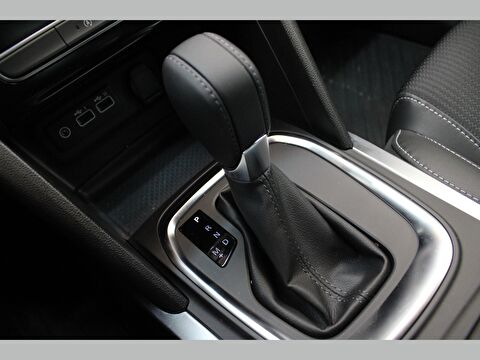 renault, megane, sedan 1.3 tce ıcon edc, otomatik, benzin 2.el otomobil | renew 29