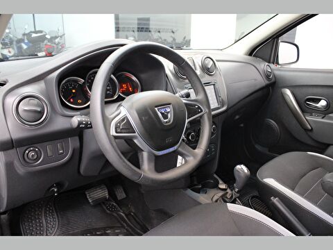 dacia, sandero, hatchback 0.9 tce stepway easy-r, otomatik, benzin 2.el otomobil | renew 14