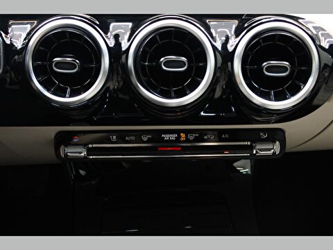 mercedes-benz, a, hatchback 200 progressive 7g-dct, otomatik, benzin 2.el otomobil | renew 30